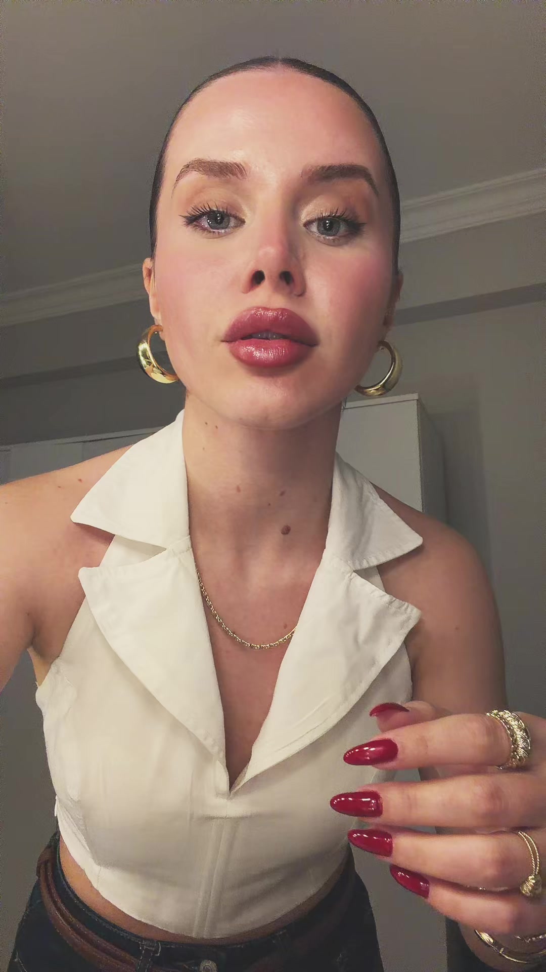 @siesamonika