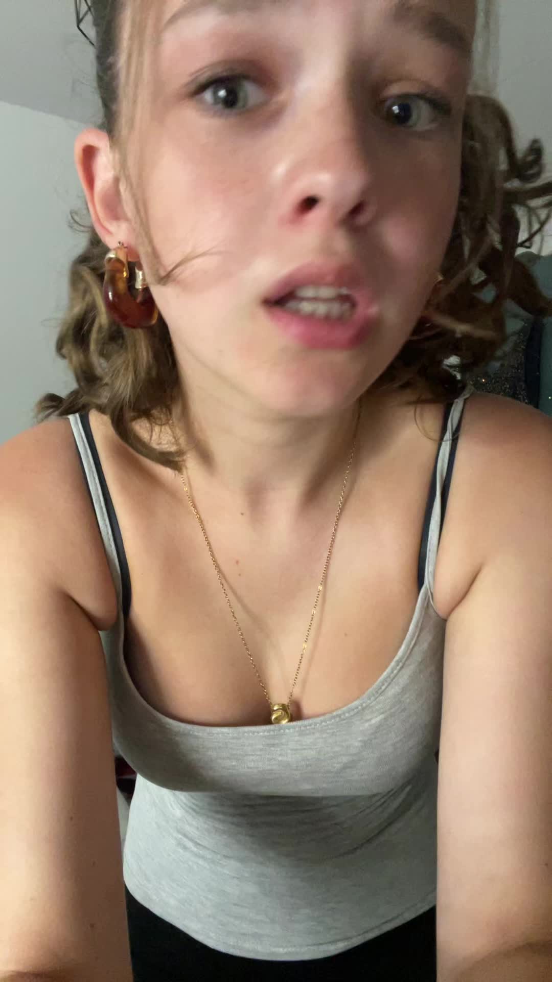 @𝔤𝔯𝔢𝔱𝔞🚩
