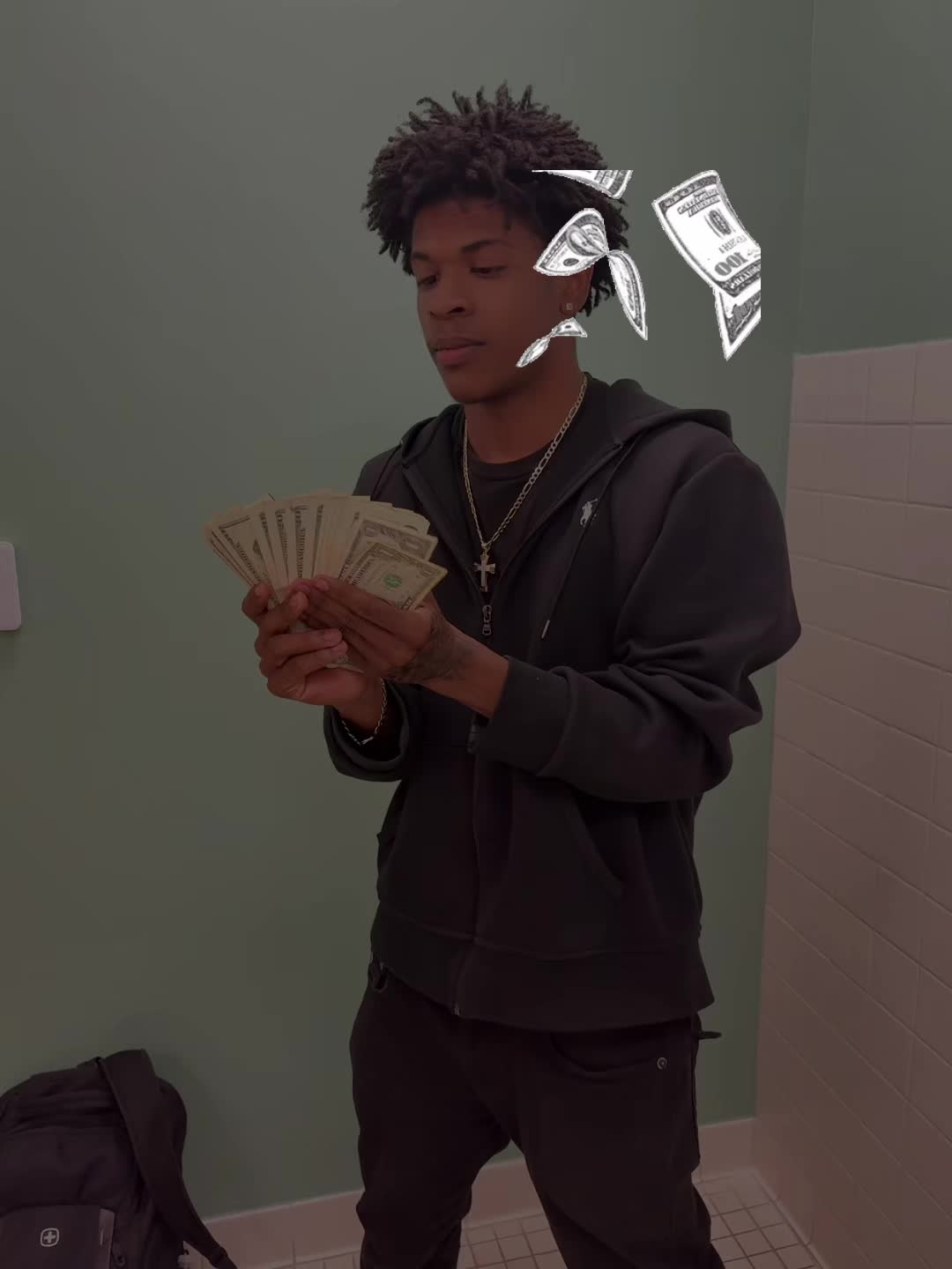 @CJ