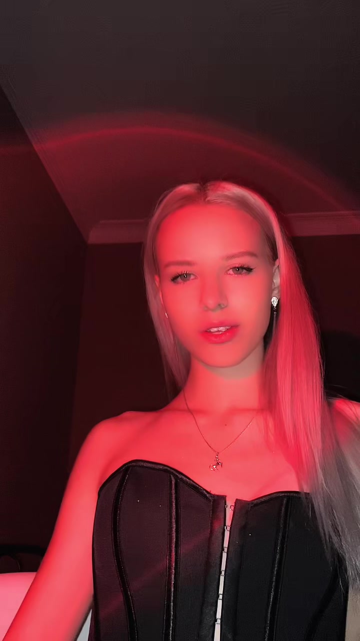 @Elizabeth.07