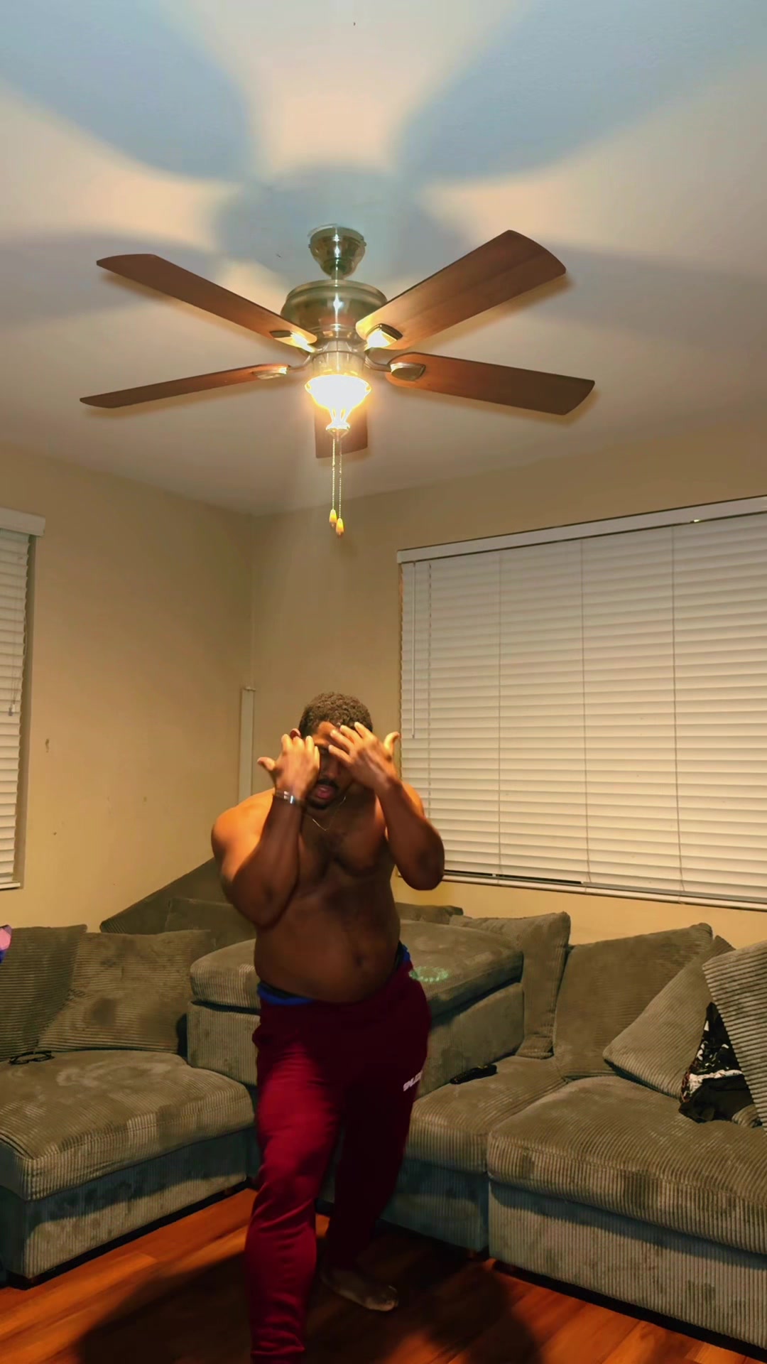 @Officialcnova