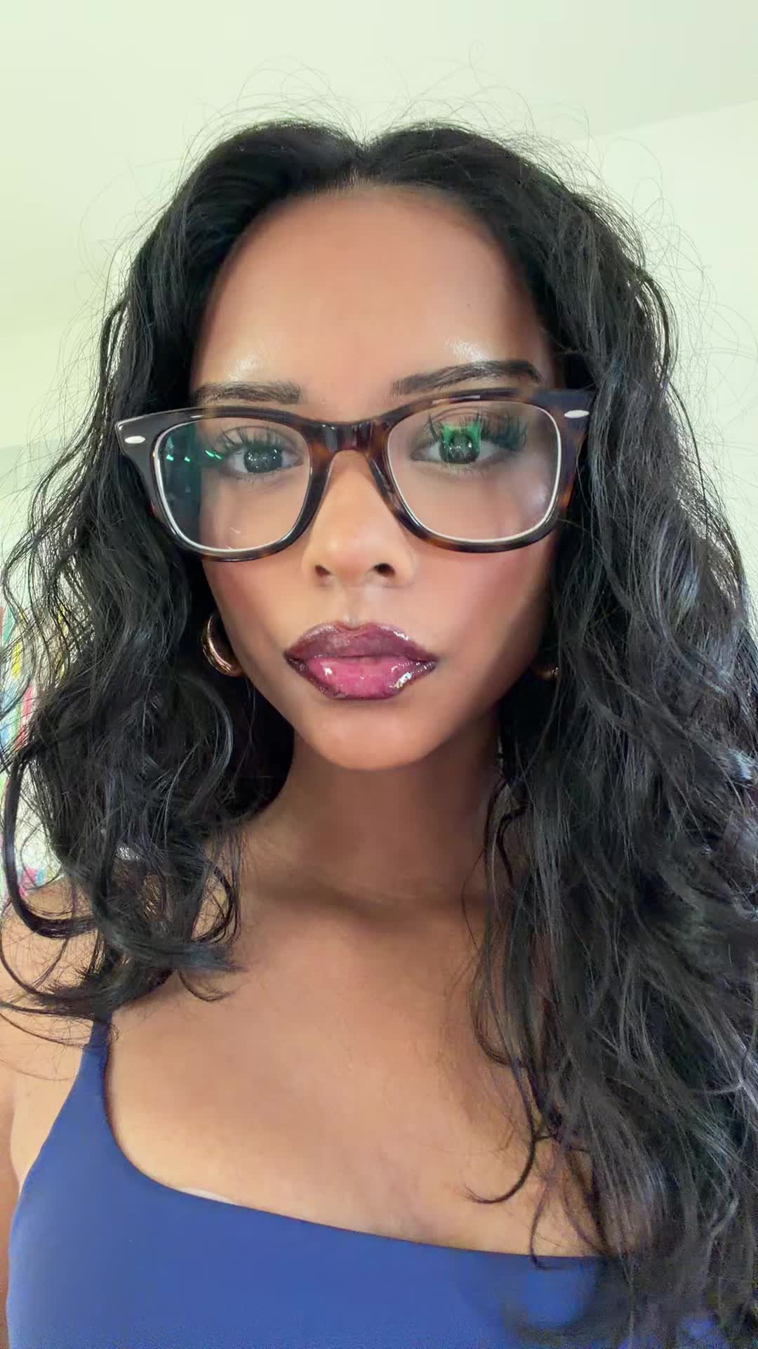 @krithiii