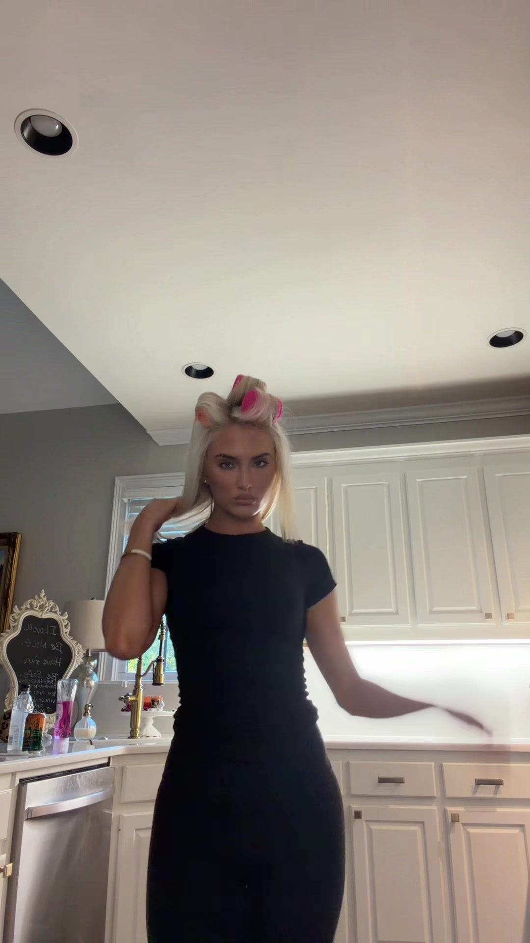@AVA ISABELLA