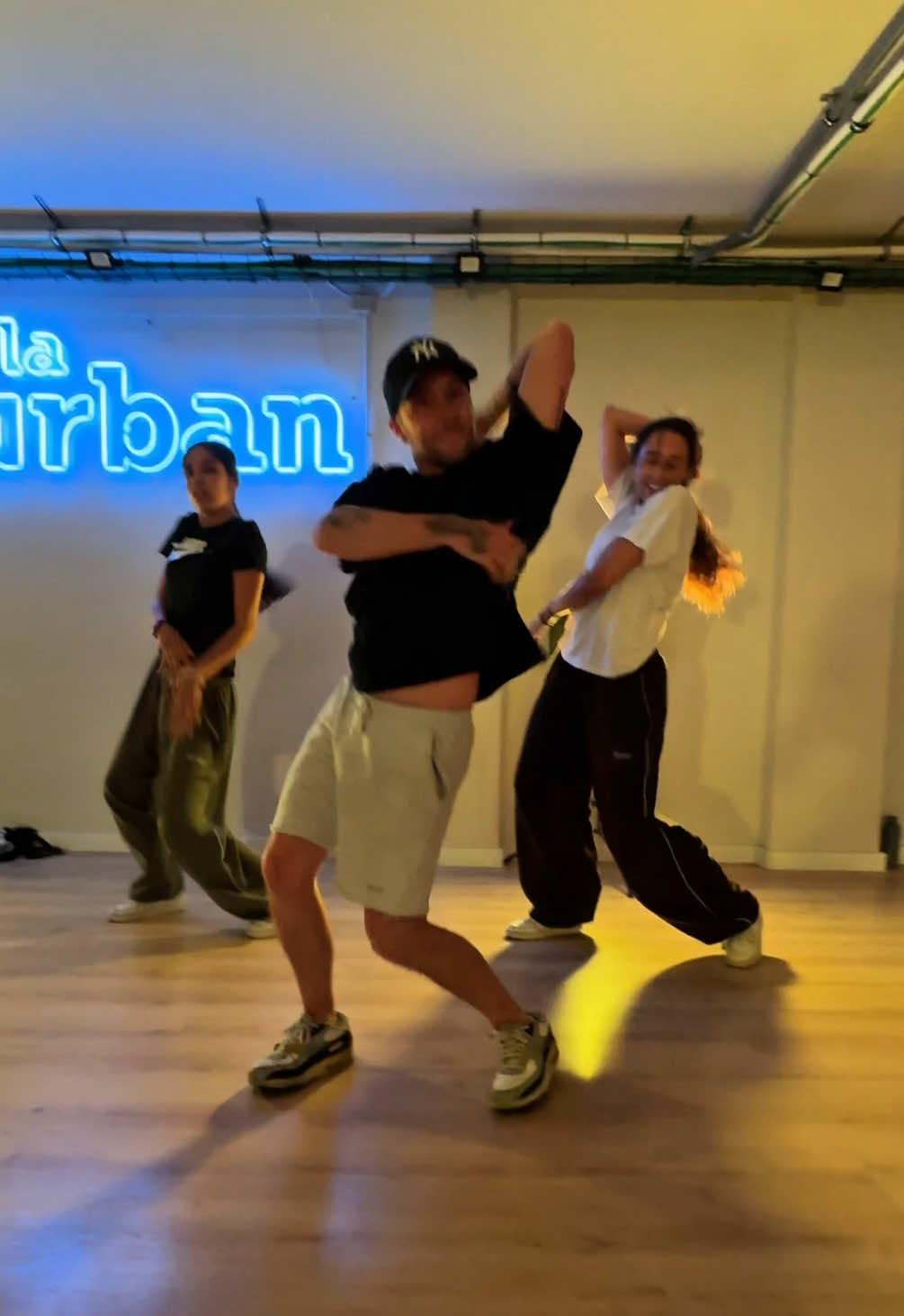 @La Urban Dance Factory