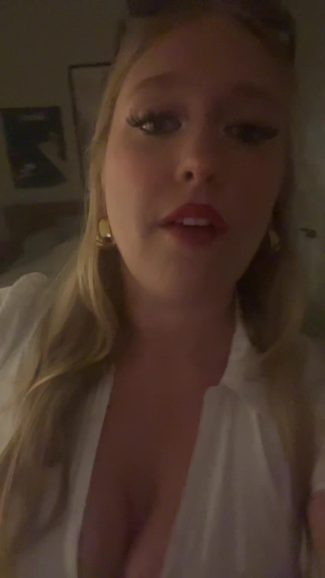 @🐱