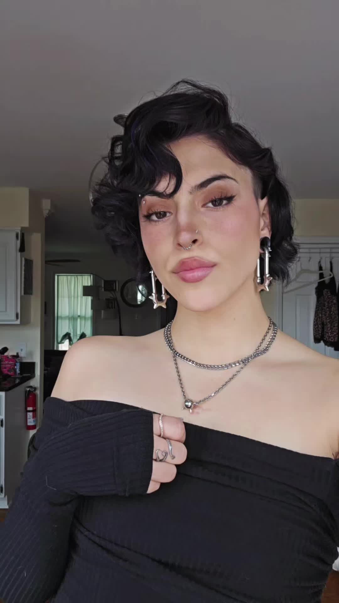 @Nikki