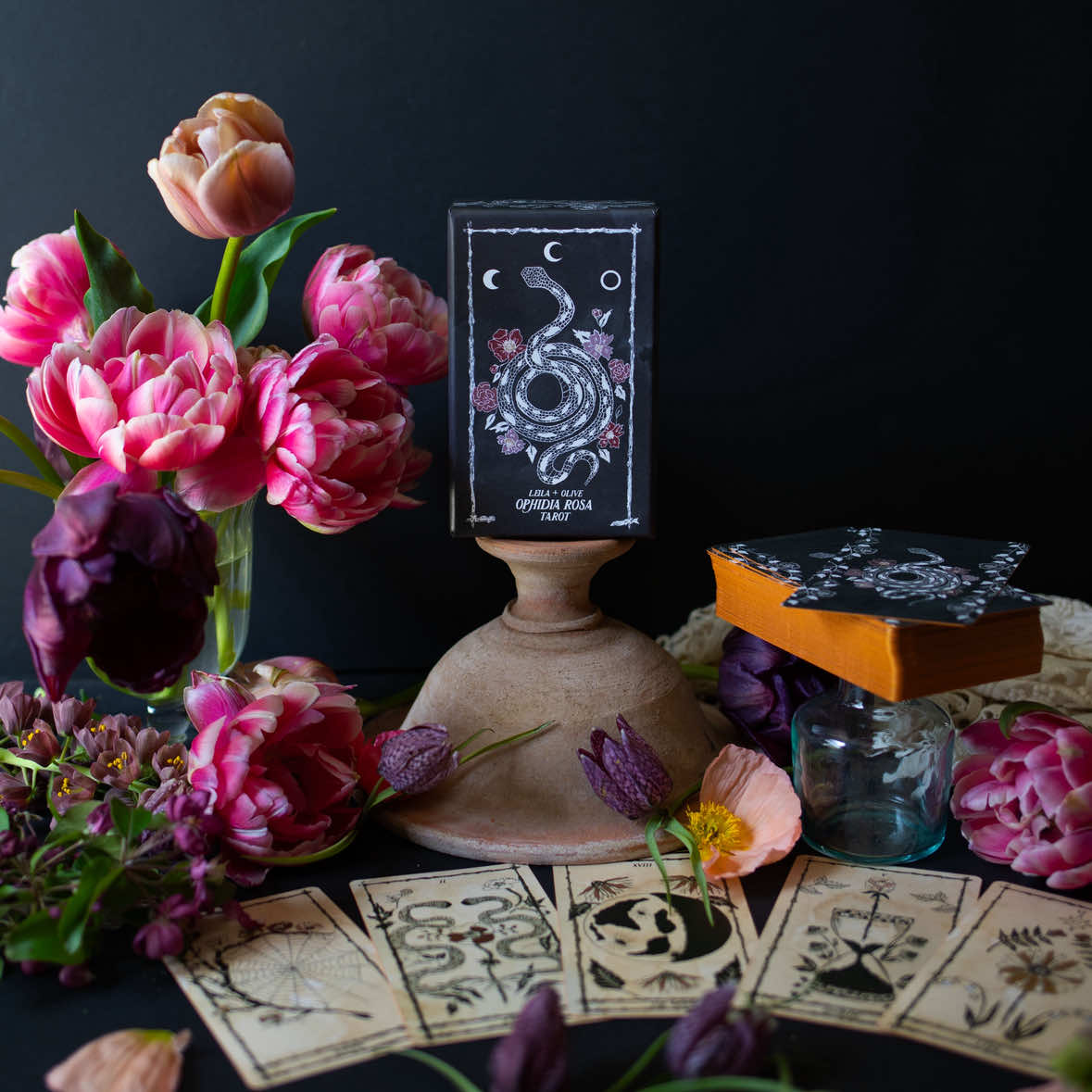 @Nicole 🥀 Art & Floral Magic