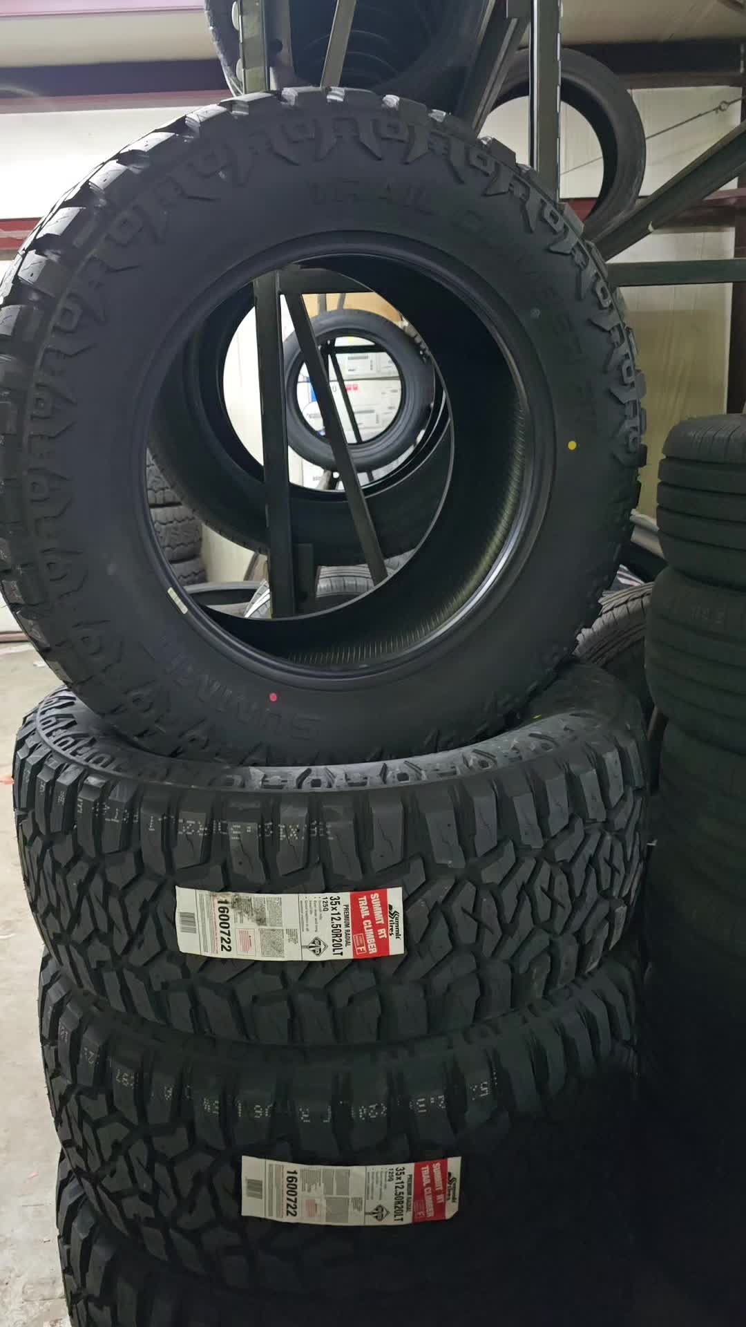 @Bobs Tire Service