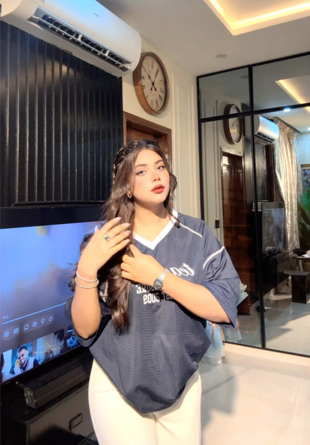 @hiraraaj🥀🥵