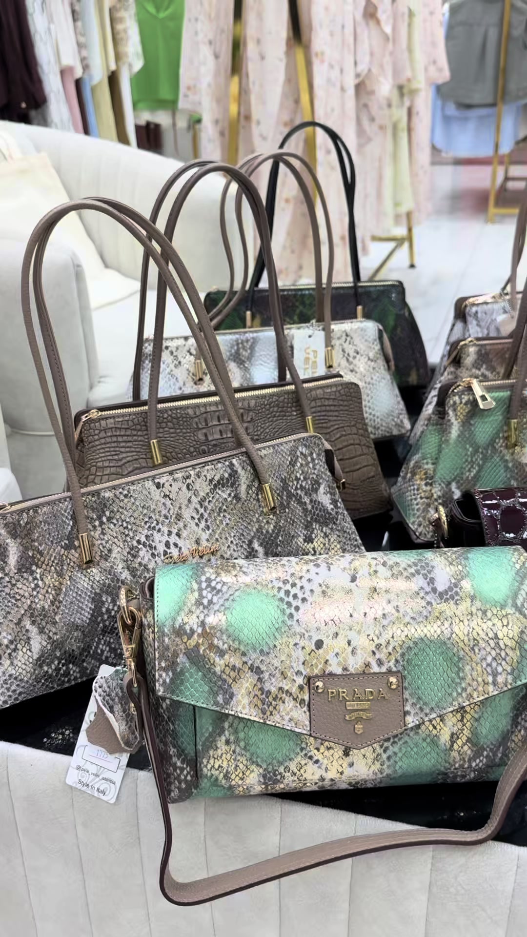 @gulsat_boutique