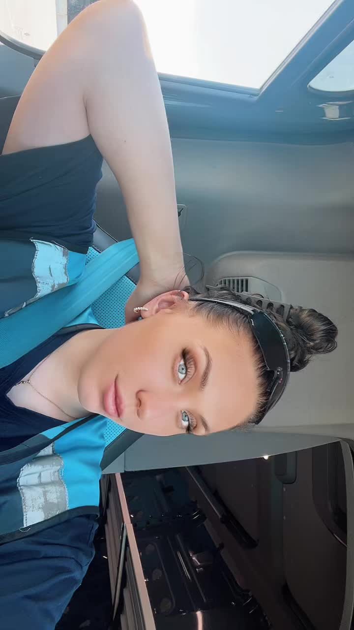 @Leelee