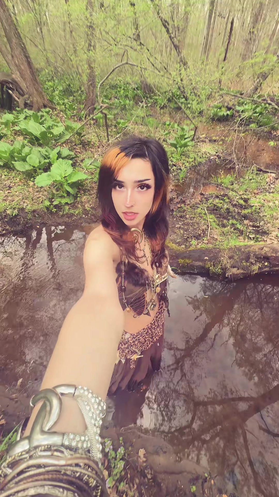 @d3m0n.c0m