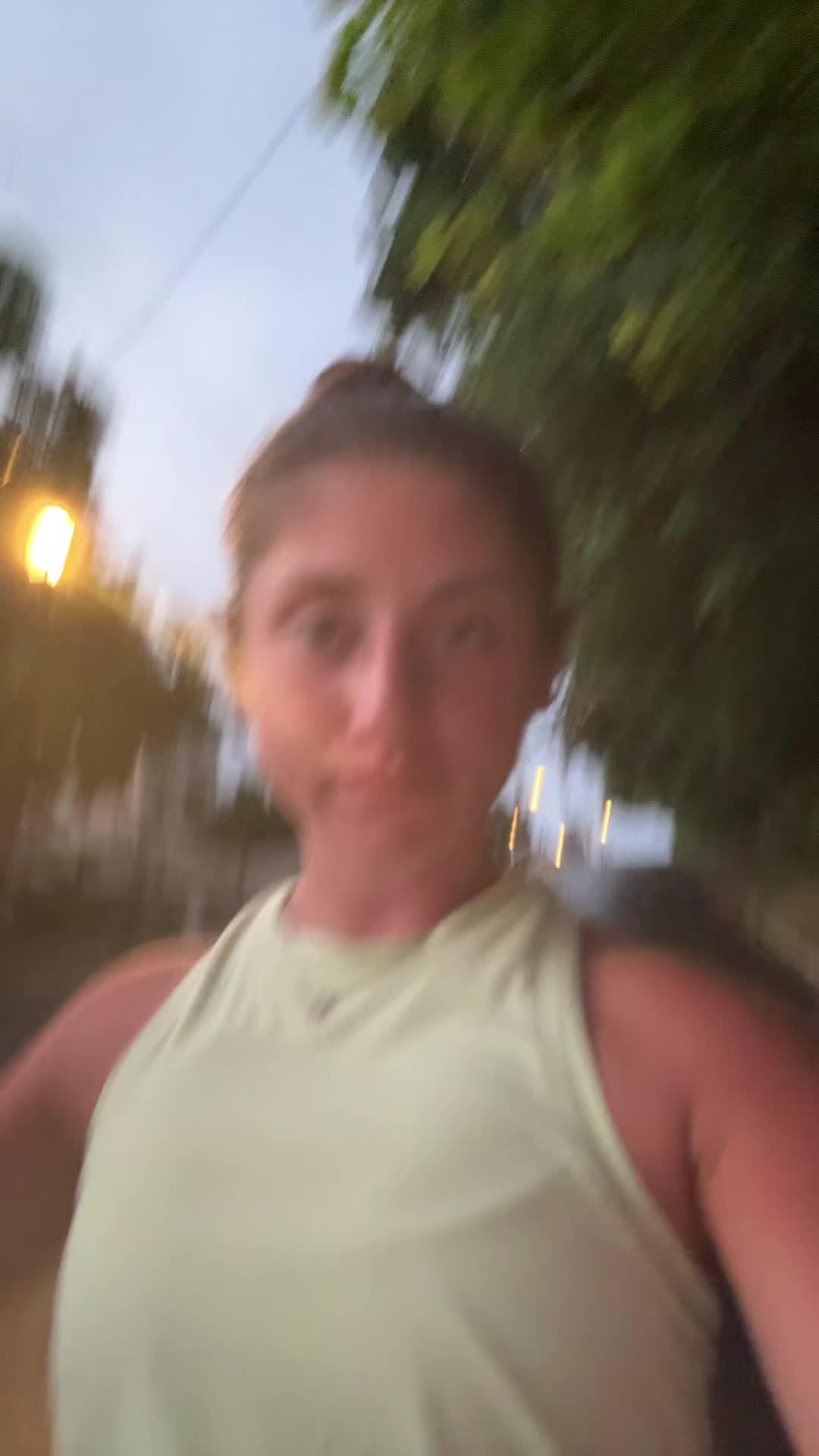 @yo