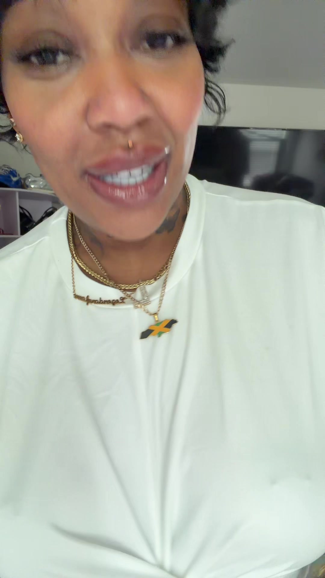 @Legendarylavv