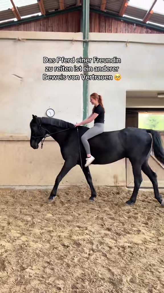 @𝓛𝓾𝓷𝓪