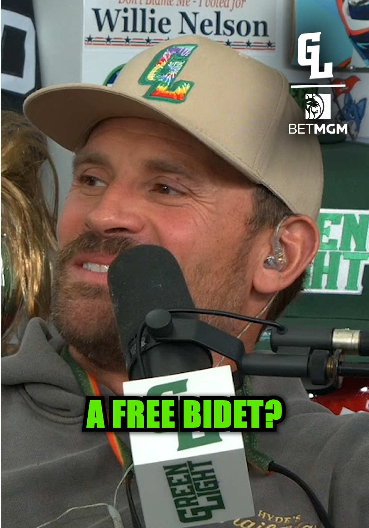 @Green Light Podcast