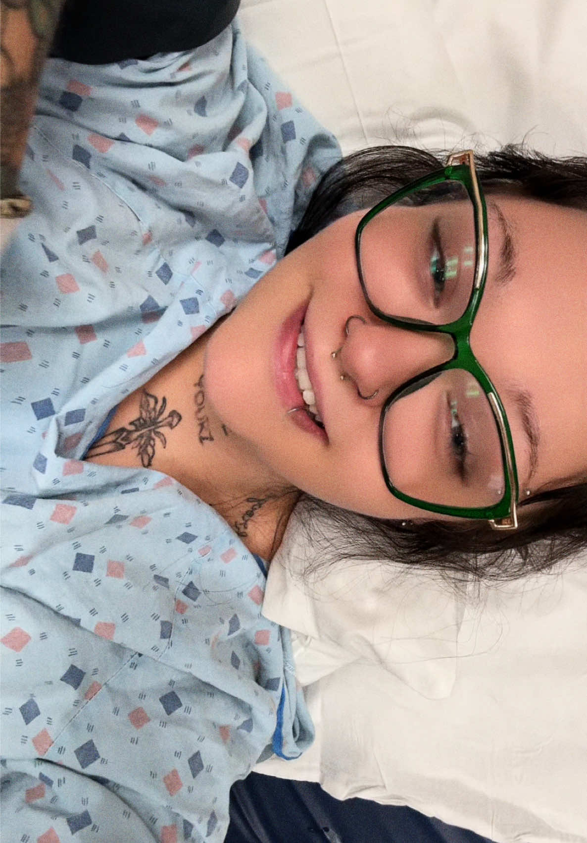 @urfaveemogf