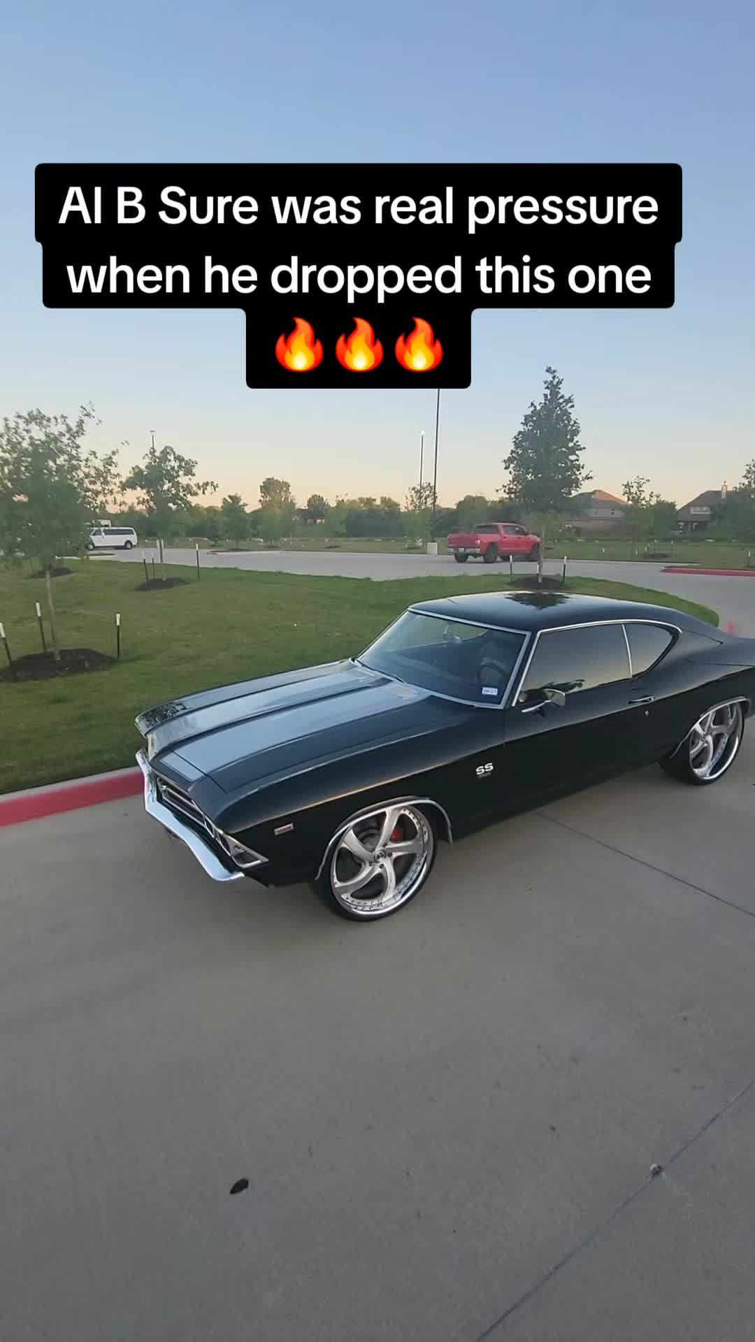 @MoMoney