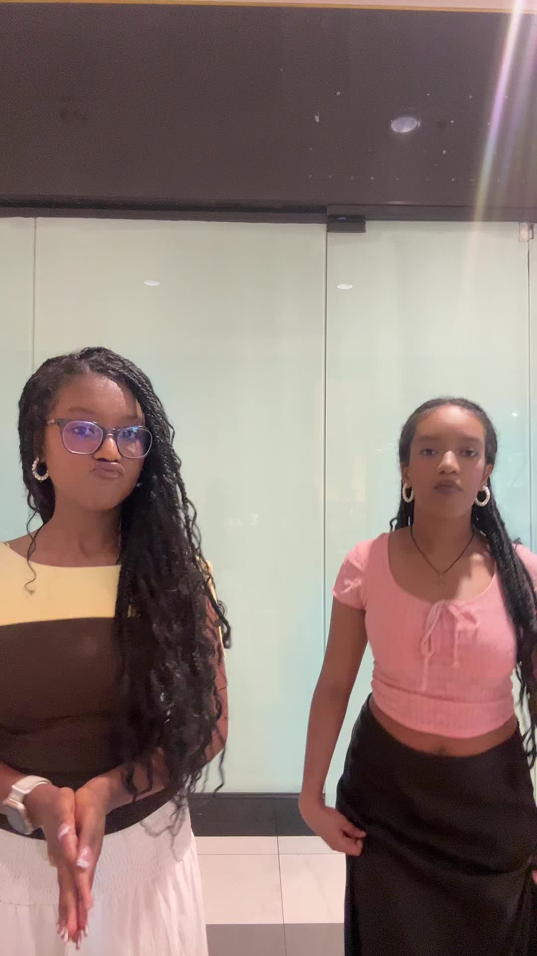 @Rufi+Mari
