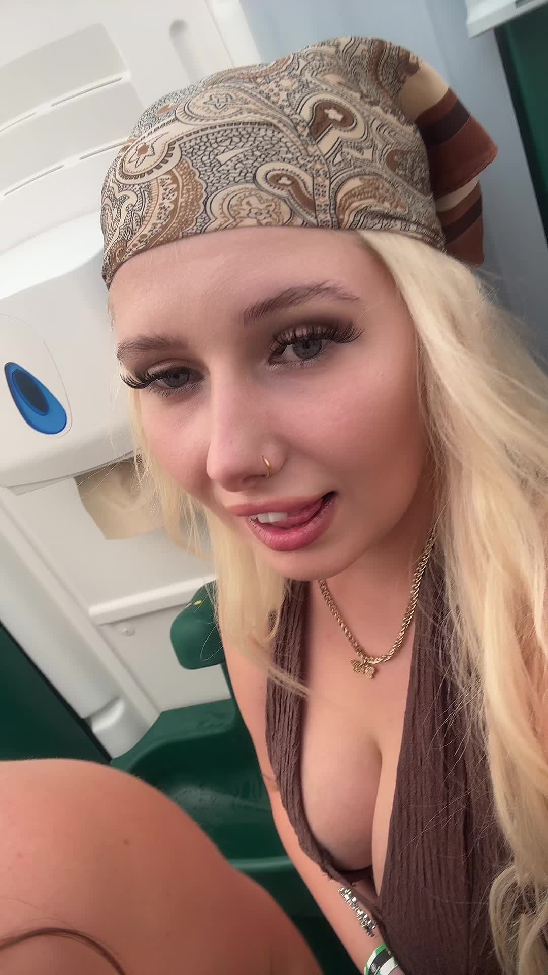 @isabellotrix