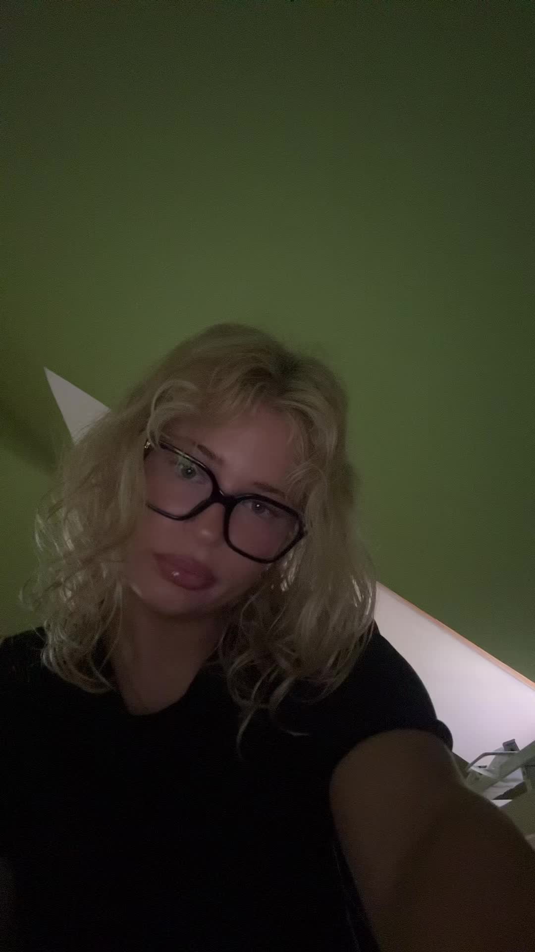 @d