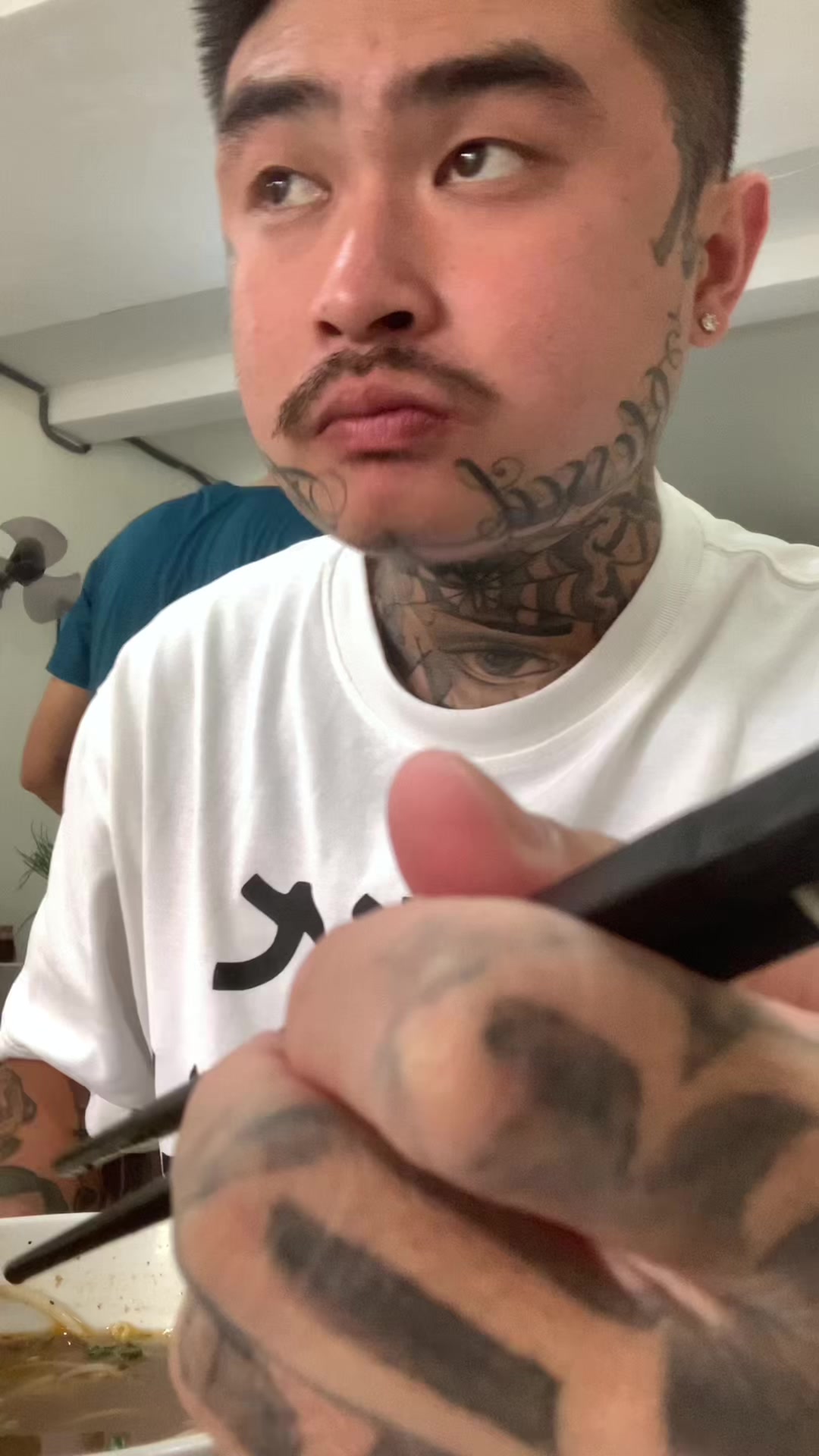 @Wy Vietmonster