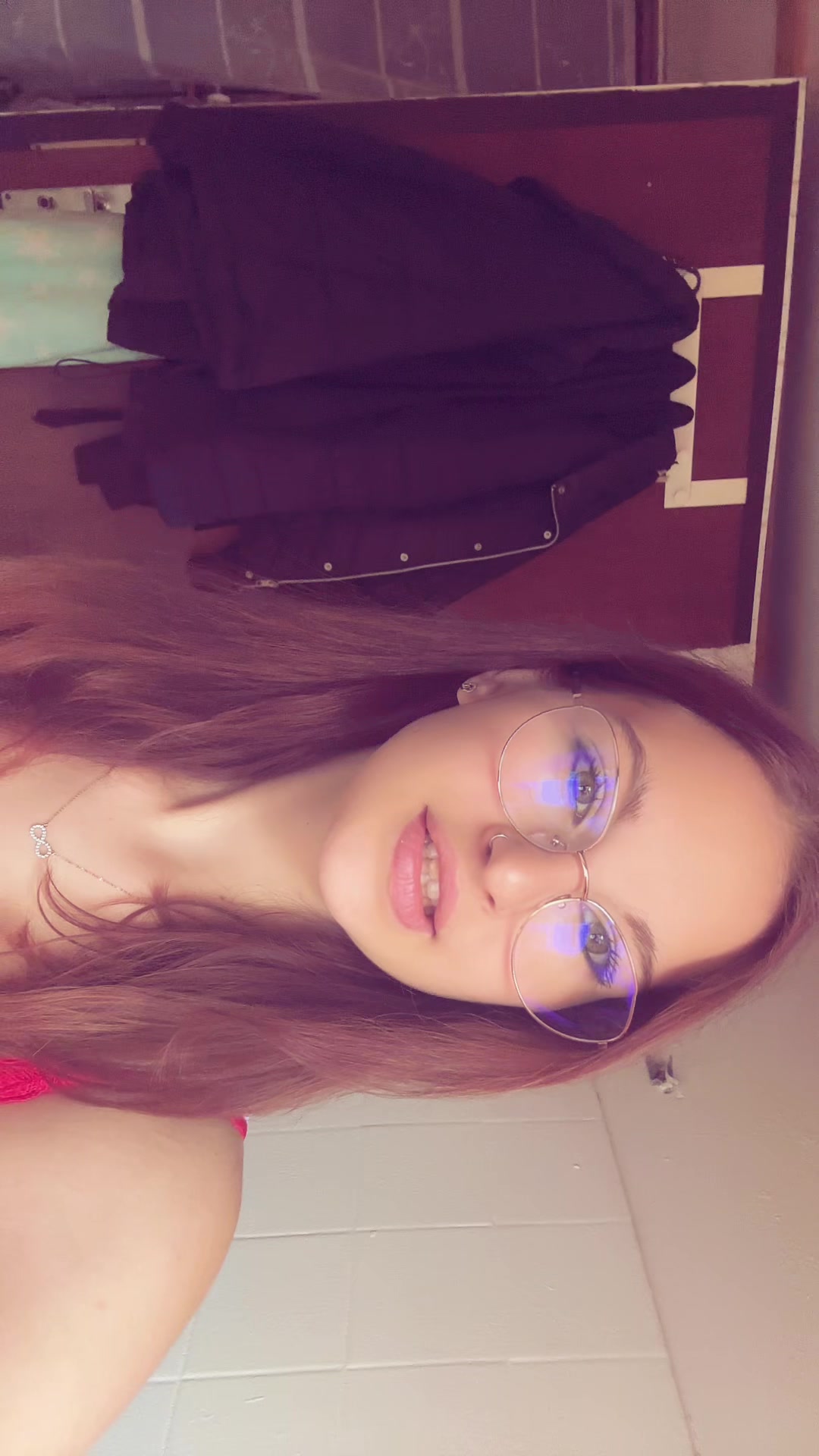@Lara