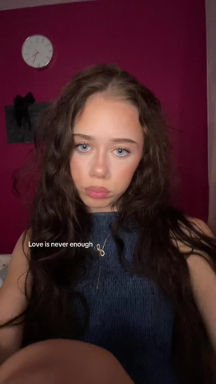 @𝒮𝒶𝓃𝒿𝒶 🎀