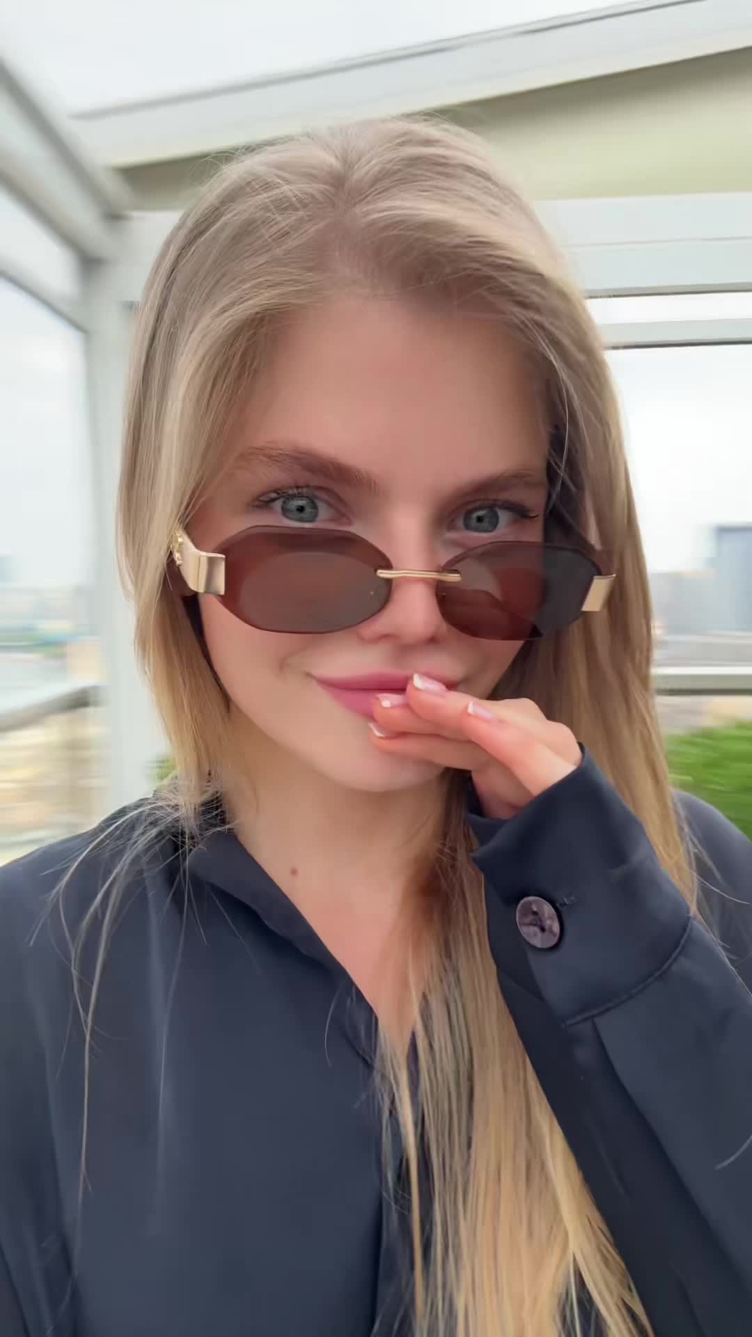 @Elena