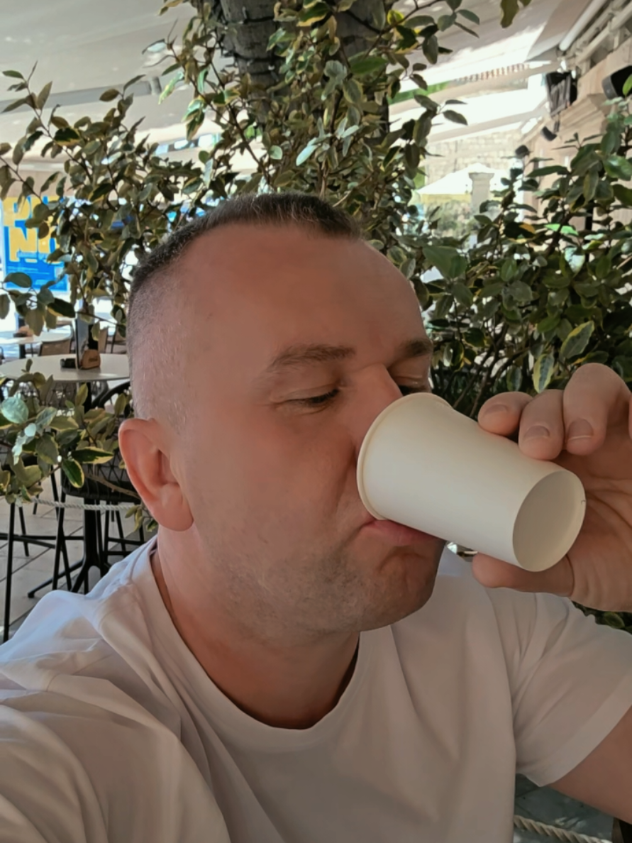 @𝘿𝙤𝙗𝙧𝙖 𝘽𝙖𝙩