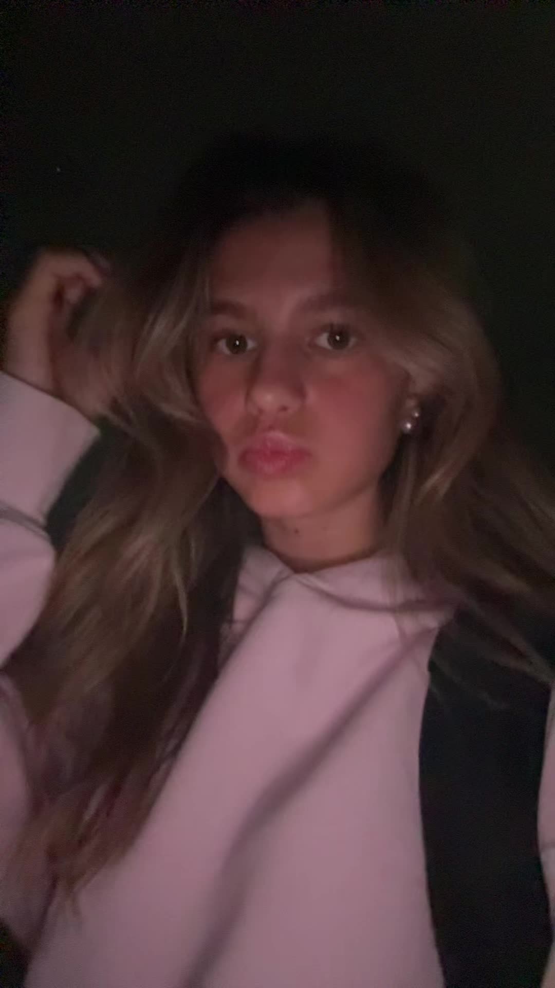 @Ur mommy