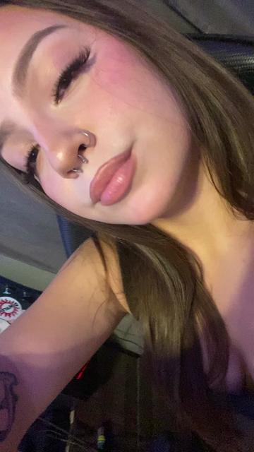 @user27883945301