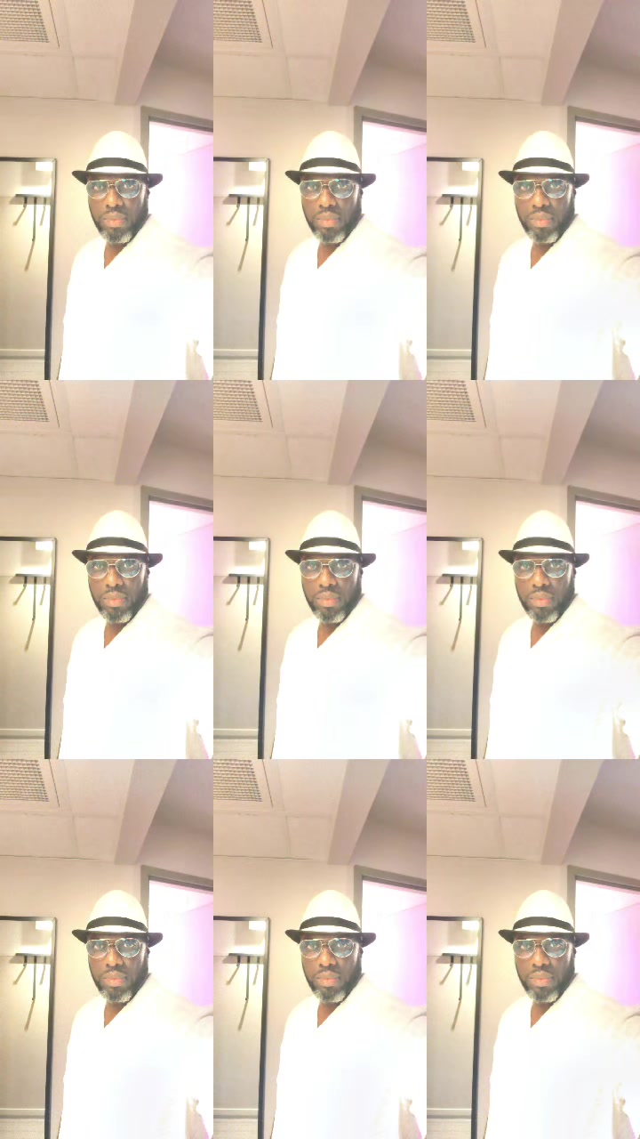 @🄼🅁. 🅂🄰🄼