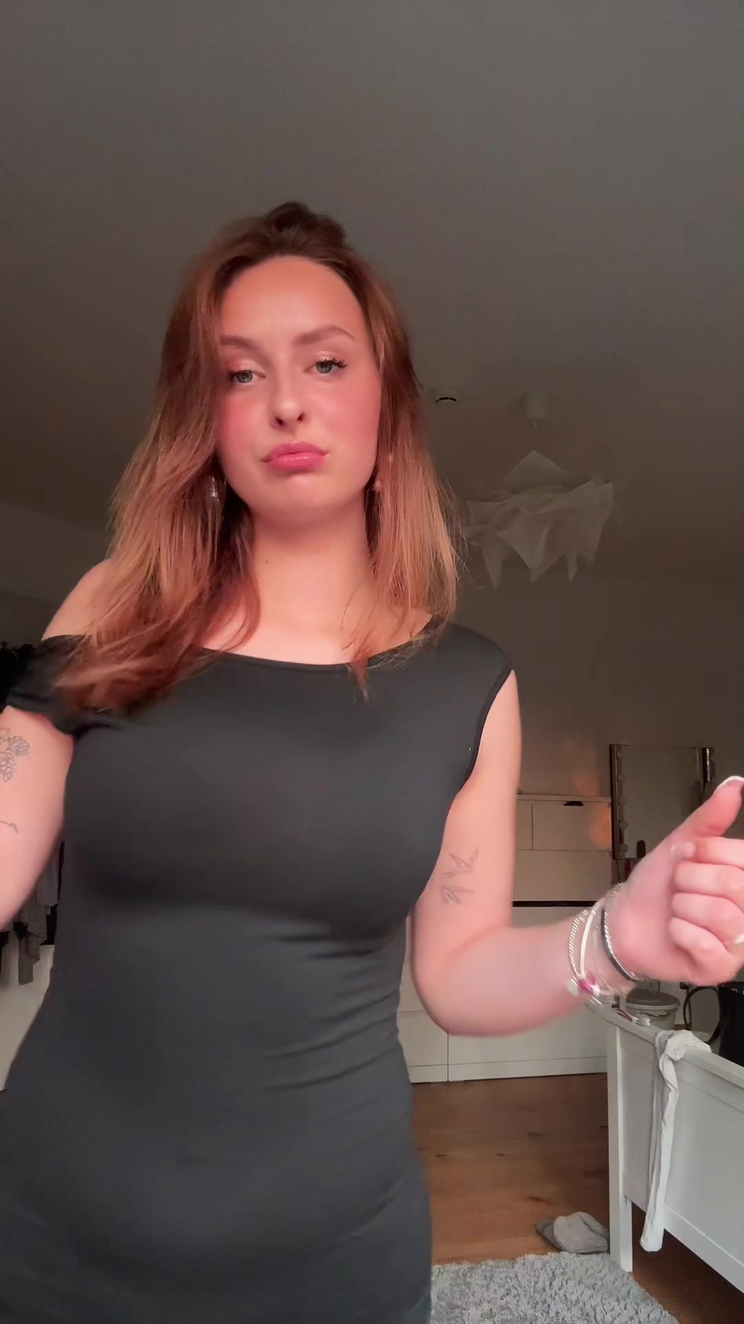@anni.fcs04