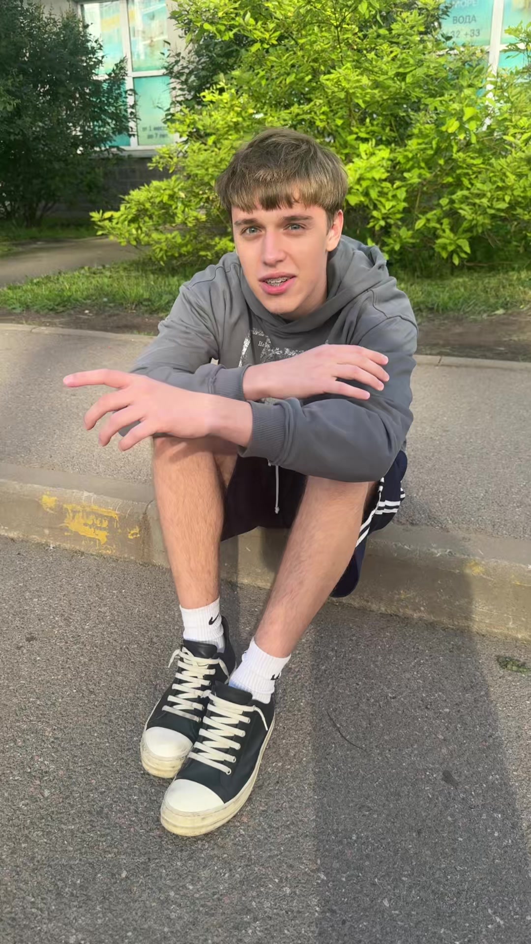 @ТГК: тёмыч доит корову