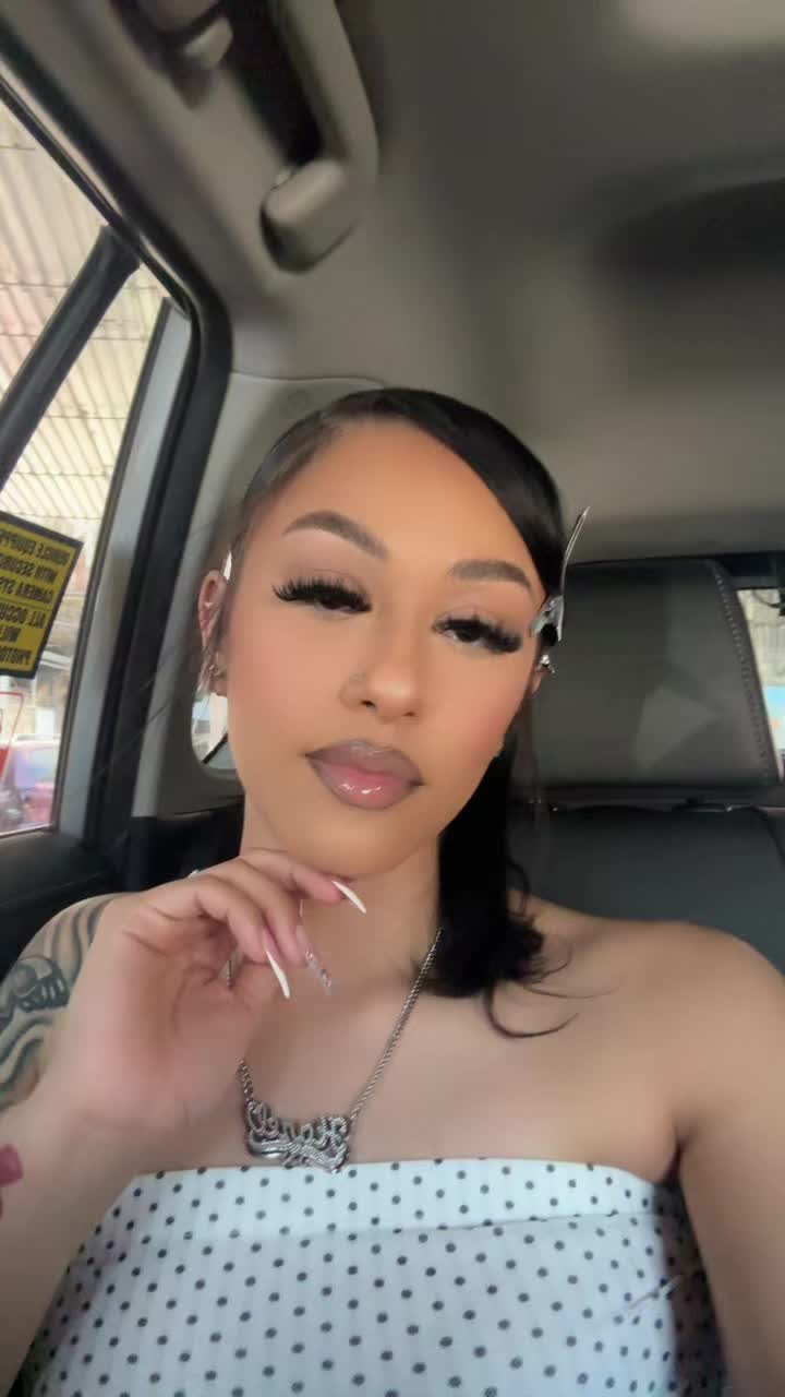 @🖤