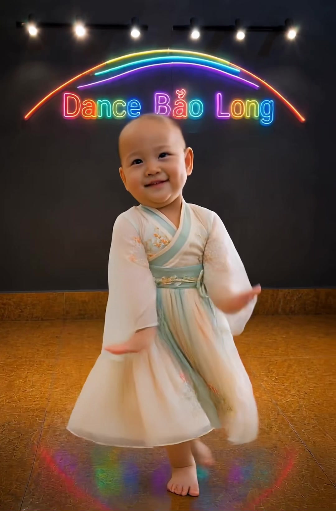 @Thế Anh 28