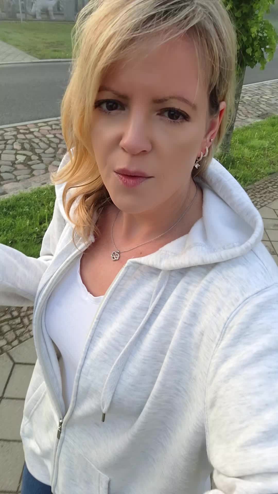 @🇩🇪🤘Ossigirl 🤘🇩🇪