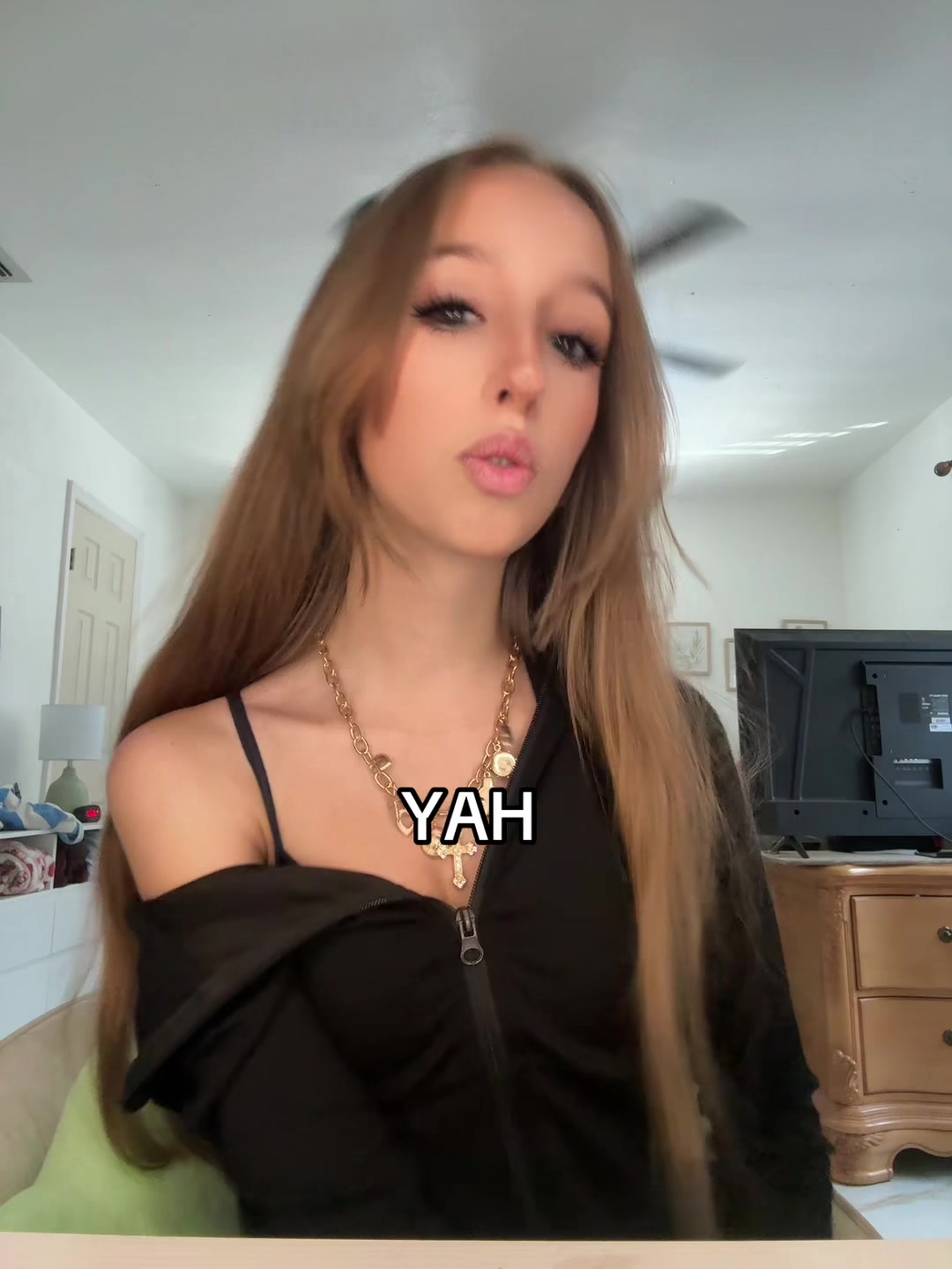 @kalinamarieee