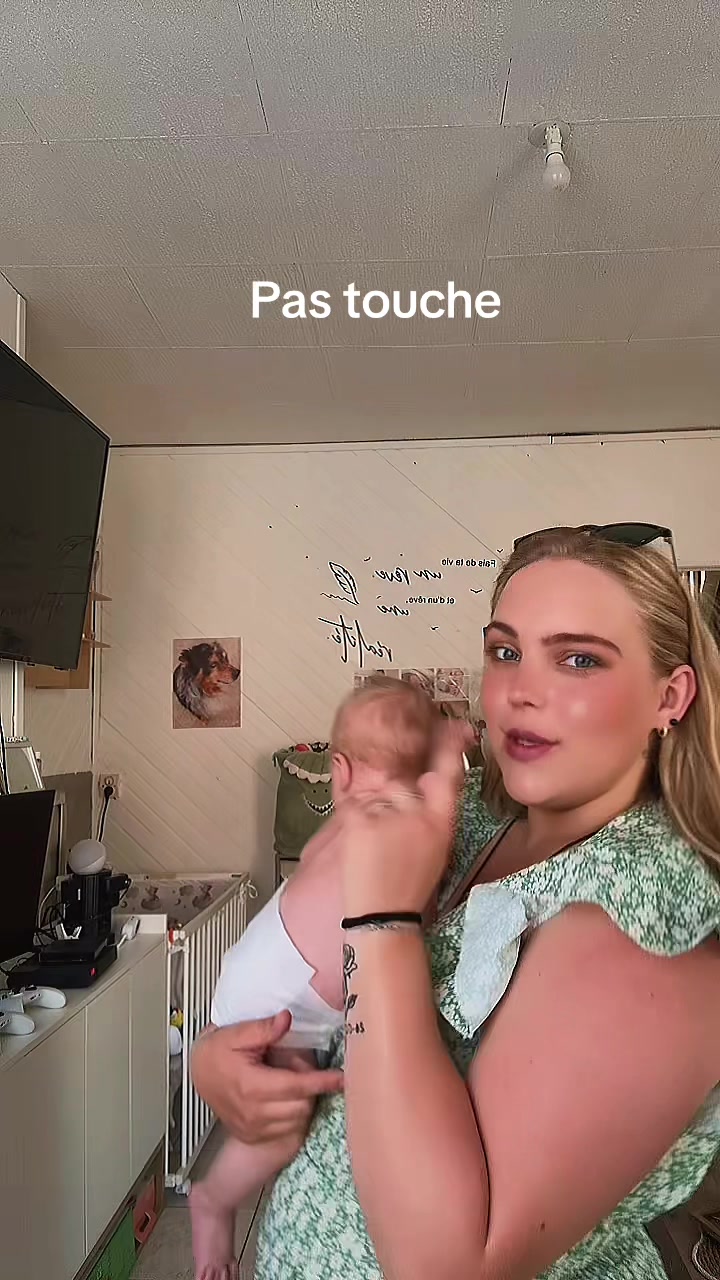 @Melinda24