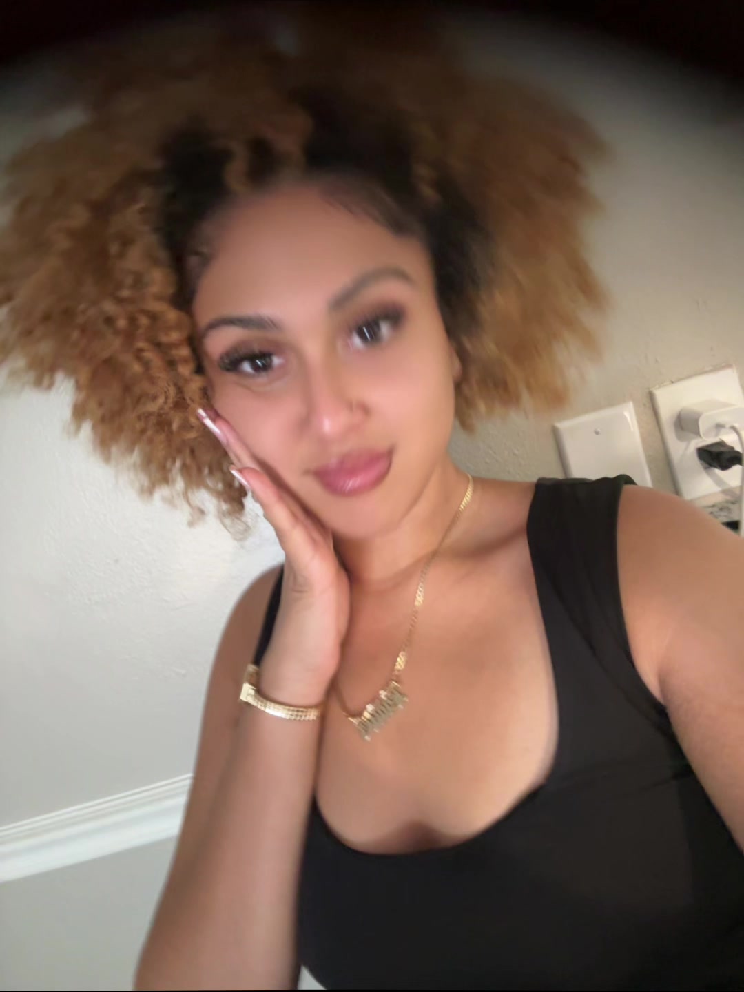 @jenniii🇭🇳