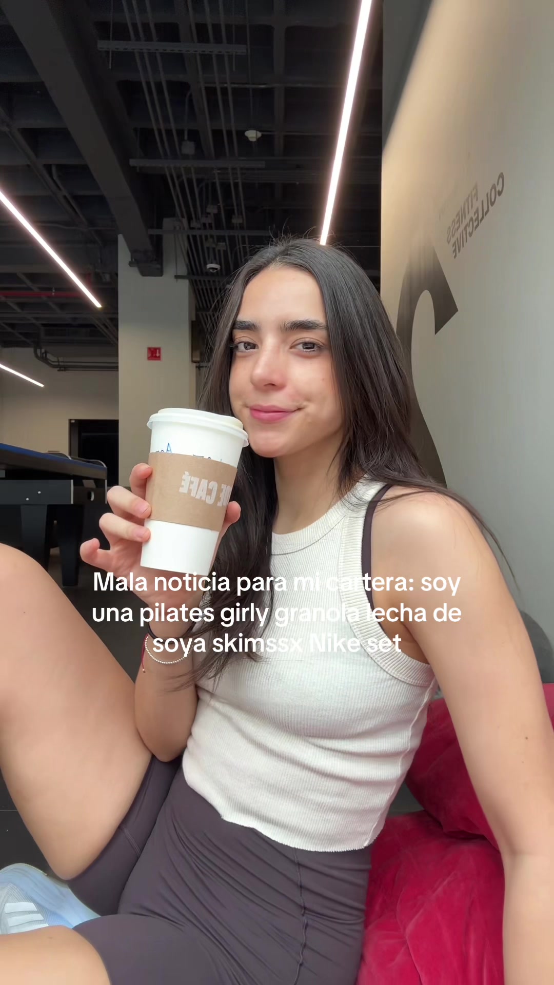@_amara_oficial