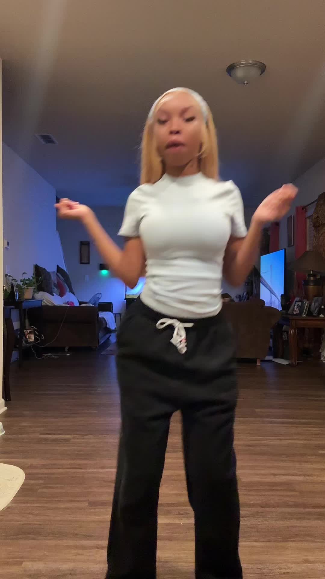 @Kajah Adalia❤️