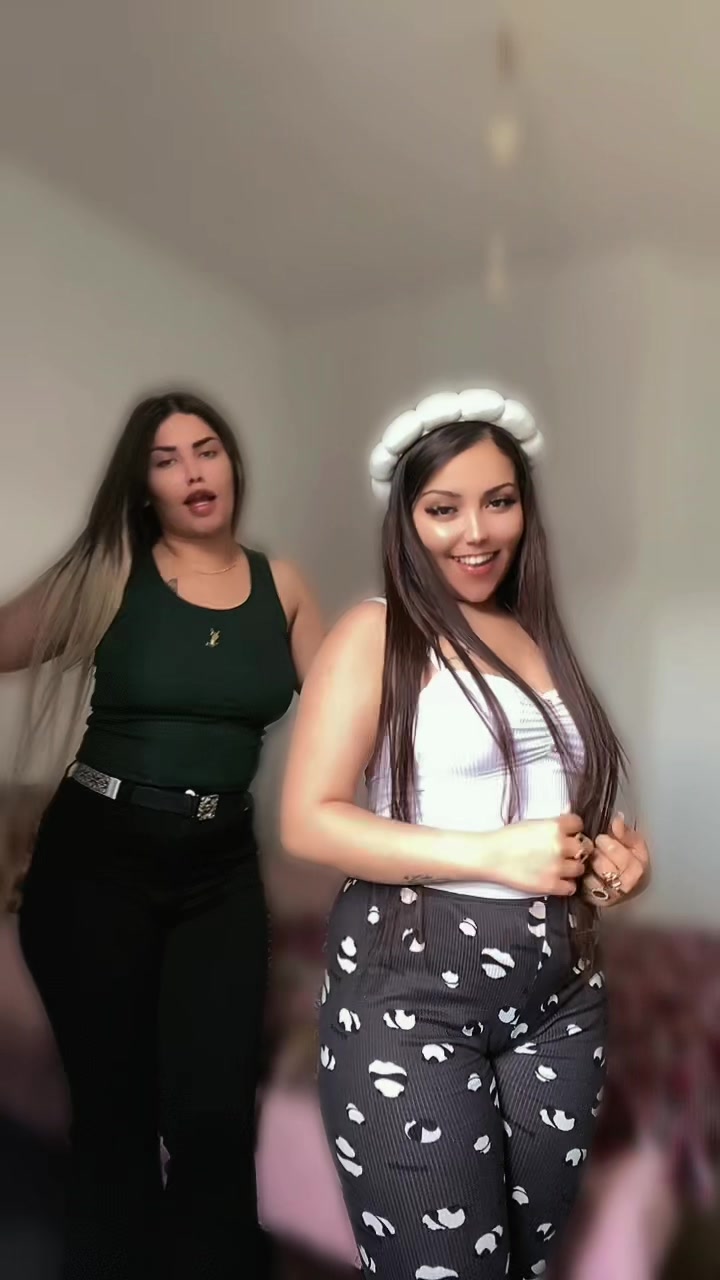@oumaimadzz93
