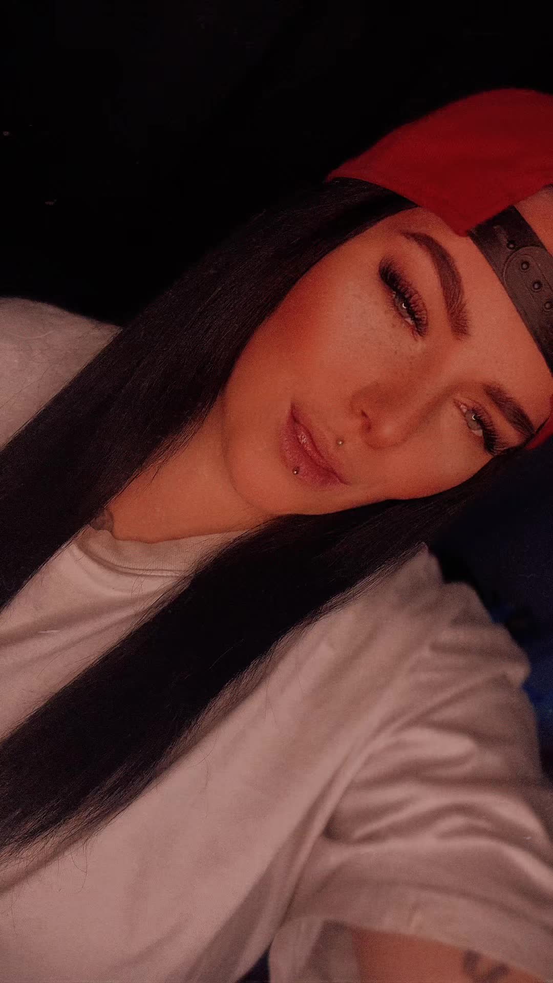 @Nana