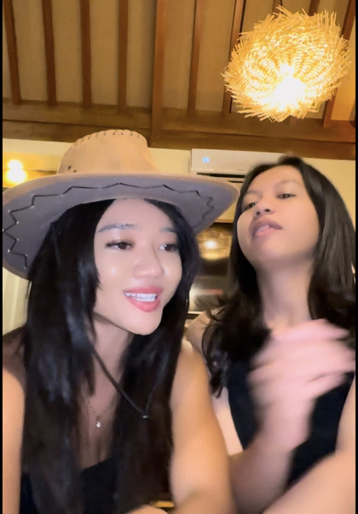 @Nabiella