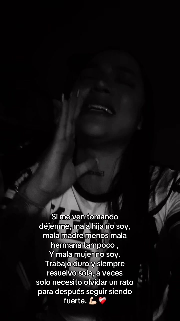 @Marcela_26
