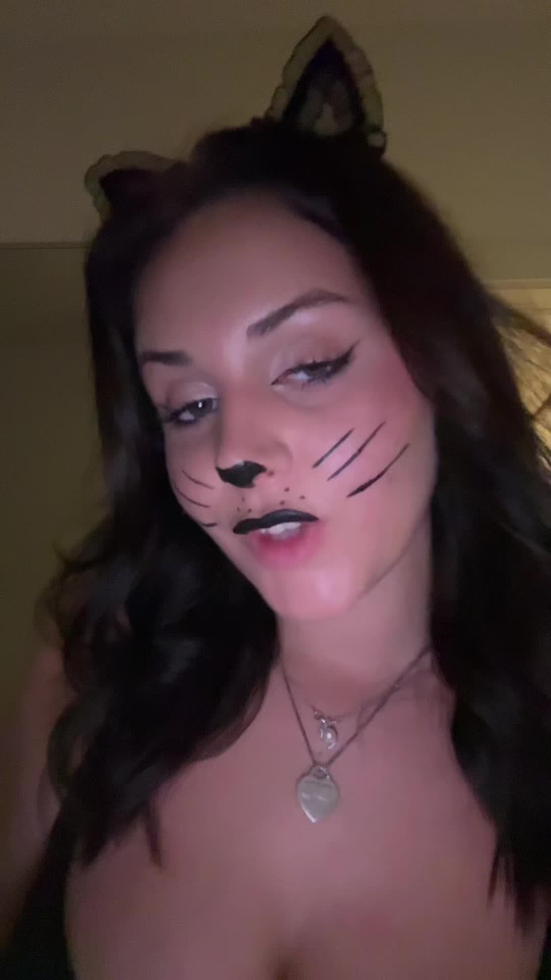 @Ana