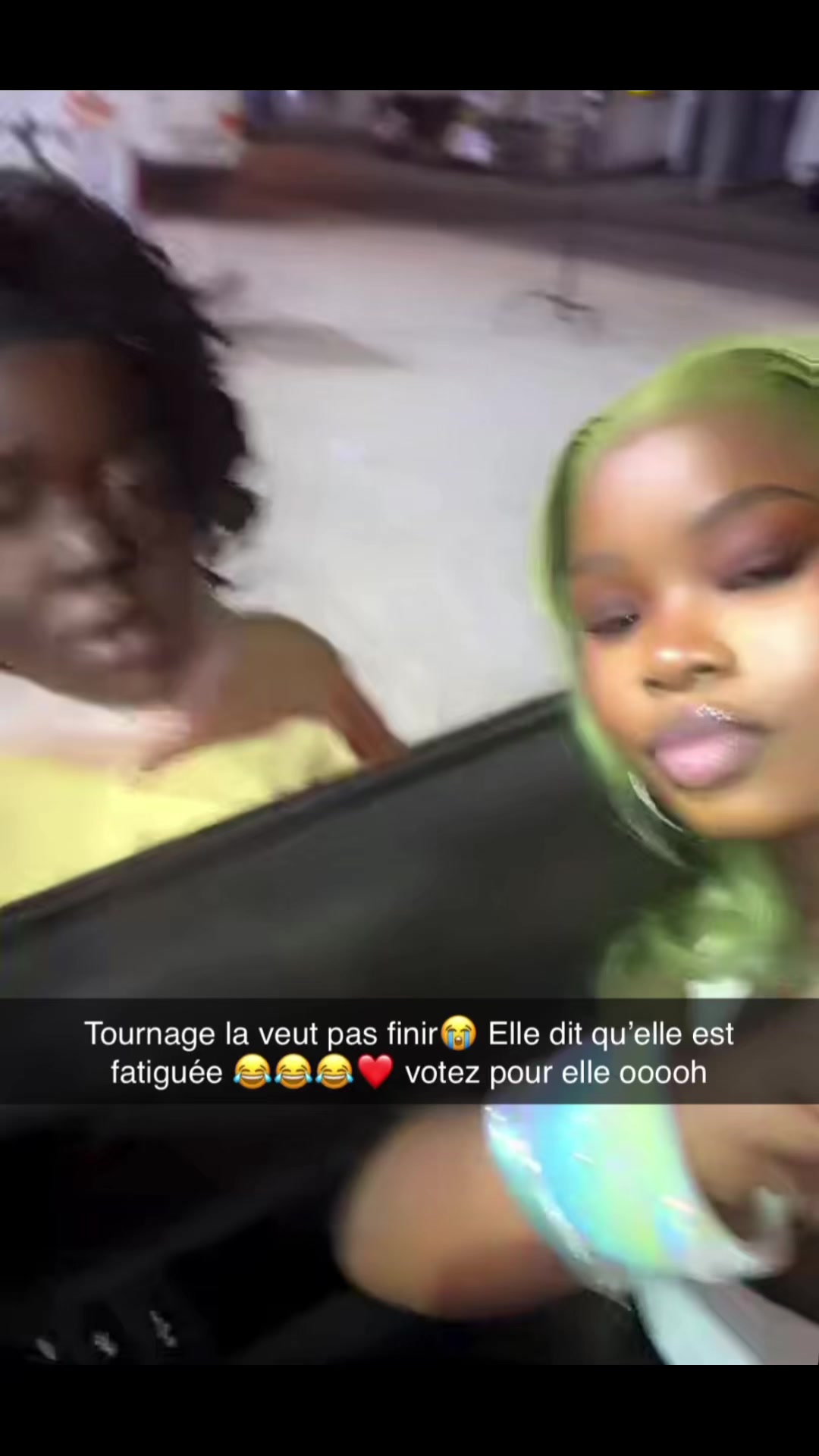 @📸LOGBOOO M&Eacute;DIA 🎥