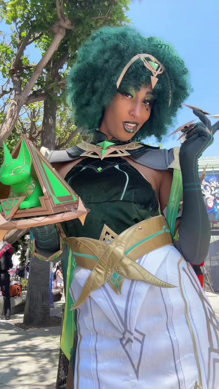 @honeyteecos 🔜 ax